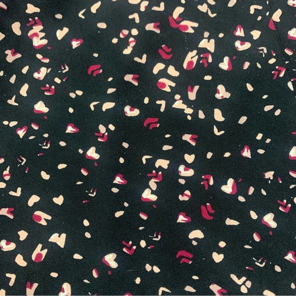 NEW Torrid Pull-On Wide Leg 26 Crop  Studio Knit Hearts Comfy Slinky - Picture 6 of 10